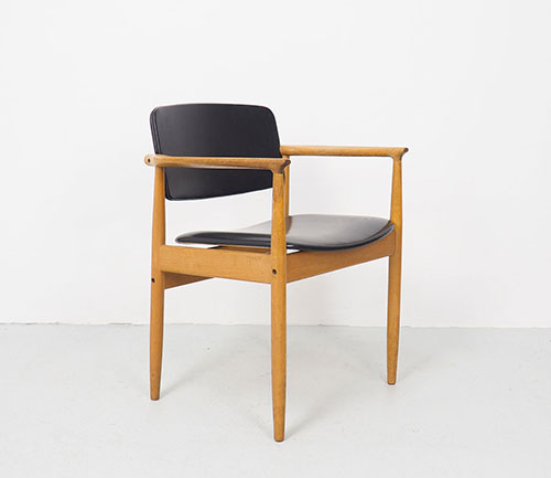 Gesprekelijk Vreemdeling doel Farso Deens design stoel zwart skai, 1960's