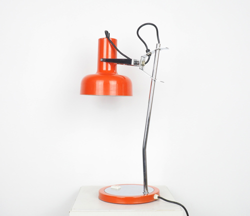 bureauoranje4 Vintage oranje bureaulamp, jaren 60Bureaulamp, Vintage, oranje bureaulamp, jaren 60, vintage lamp, dutch design, desklamp, nederlands design, mid-century design, interior design, kinderkamer