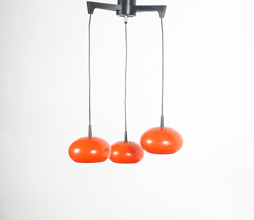 vonnis Pa stok Vintage oranje metalen cascade hanglamp, 1960's