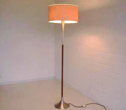 dijkstrastaand1 Dijkstra 50's schemerlampShop for Design, design, vintage, retro, jaren 50, jaren 60, mid-century, jaren 70, jaren 80, jaren 90, deens design, shemerlamp, lamp, lampen