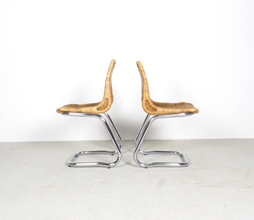 rohebuis1 Dirk van Sliedrecht rotan stoeltjes met buisframeDirk van Sliedrecht, rotan stoeltjes, buisframe stoel, vintage stoelen, rattan chair, rohe noordwolde, dutch design, mid-century design, mid-century design.