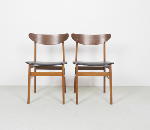 saxsetskai1 Set van 2 Deens design stoelen, 1960'sSet van 2 Deens design stoelen, 1960&#39;s, sax denmark, vintage design, vintage stoelen, danish design, mid-centruy design, interior design, danish home, Danish living.